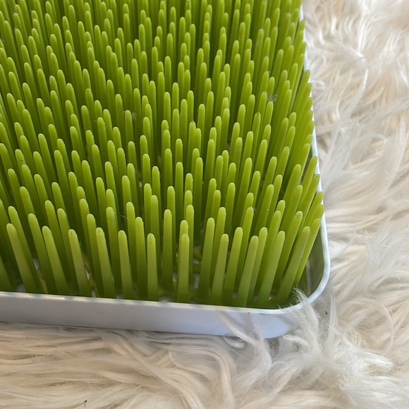 Boon baby counter top green baby bottle dryer grass stand drying rack lawn green - Picture 7 of 17